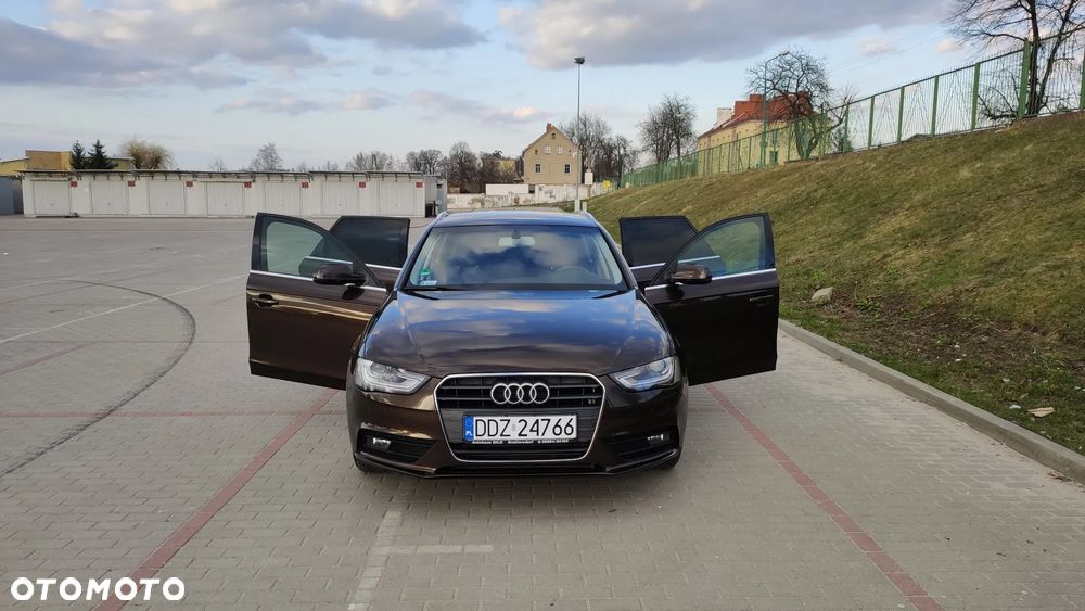 Audi A4 Avant 2.0 TDI DPF Ambition - 13