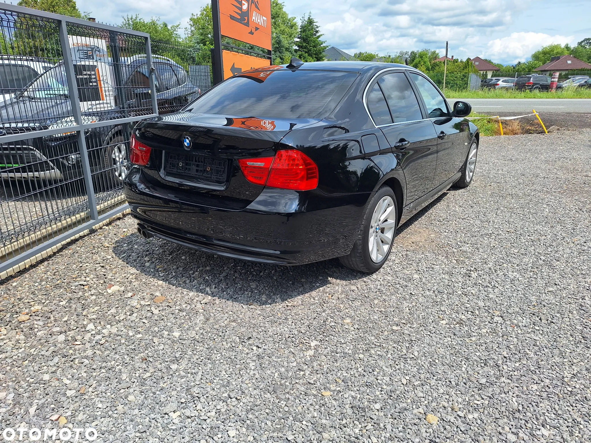 BMW Seria 3 - 17