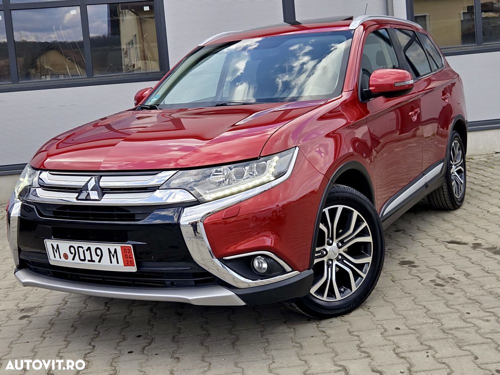 Mitsubishi Outlander 2.2 DI-D 4WD Automatik Diamant Edition+ - 10