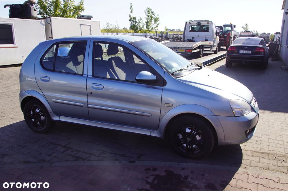 Auto na części - Tata Indica 1.4 MPI 85 KM 475 Si 26902610 TAT736 2009R Silnik Skrzynia Drzwi Błotnik Zderzak Maska Klapa Lampa Lusterko Deska Kokpit Sterownik Moduł Czujnik Licznik Kierownica - 7