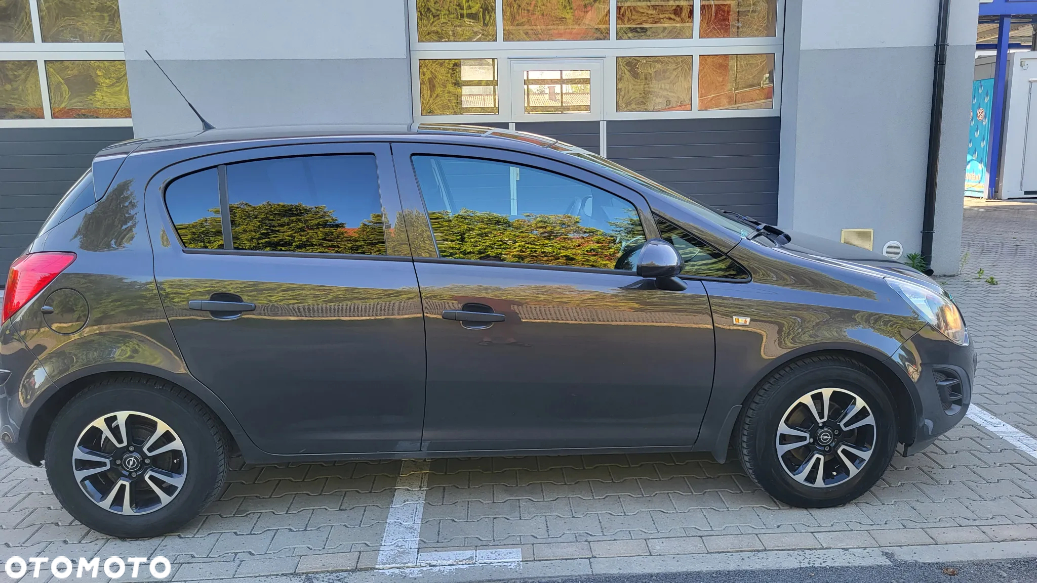 Opel Corsa 1.2 16V Enjoy - 7