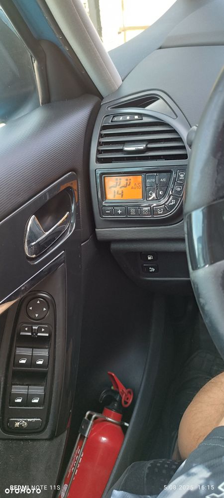 Citroën C4 Picasso - 6