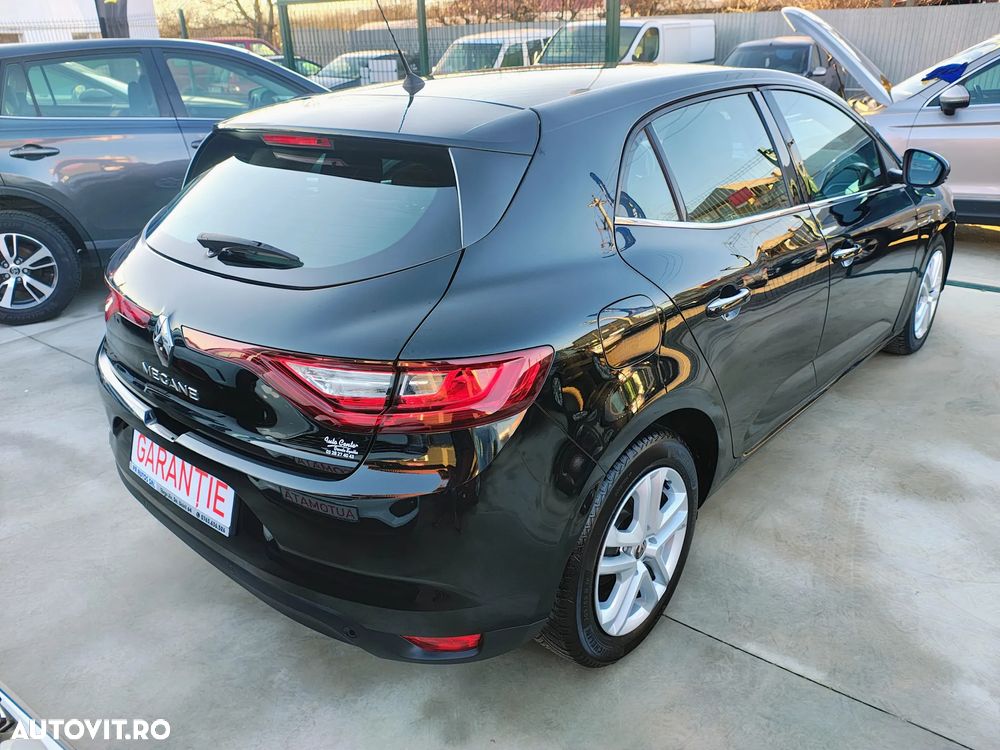 Renault Megane BLUE dCi 115 BUSINESS EDITION - 30