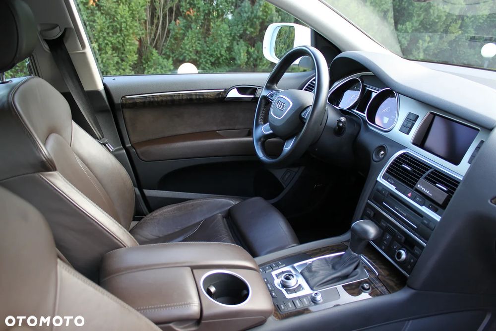 Audi Q7 3.0 TDI DPF Quattro Progressive Tiptr - 9