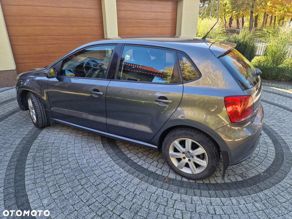 Volkswagen Polo 1.2 TSI Comfortline - 2