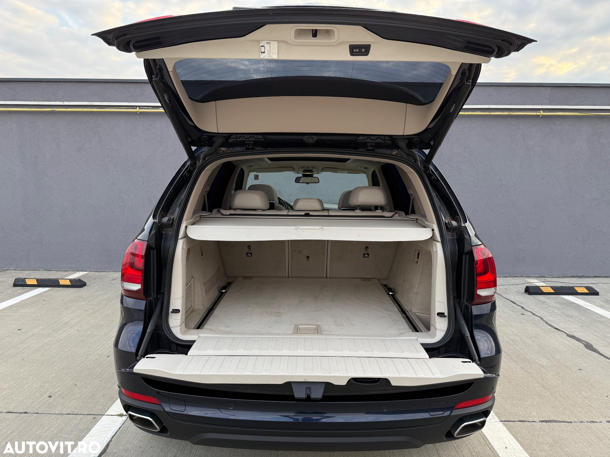 BMW X5 xDrive40d - 25
