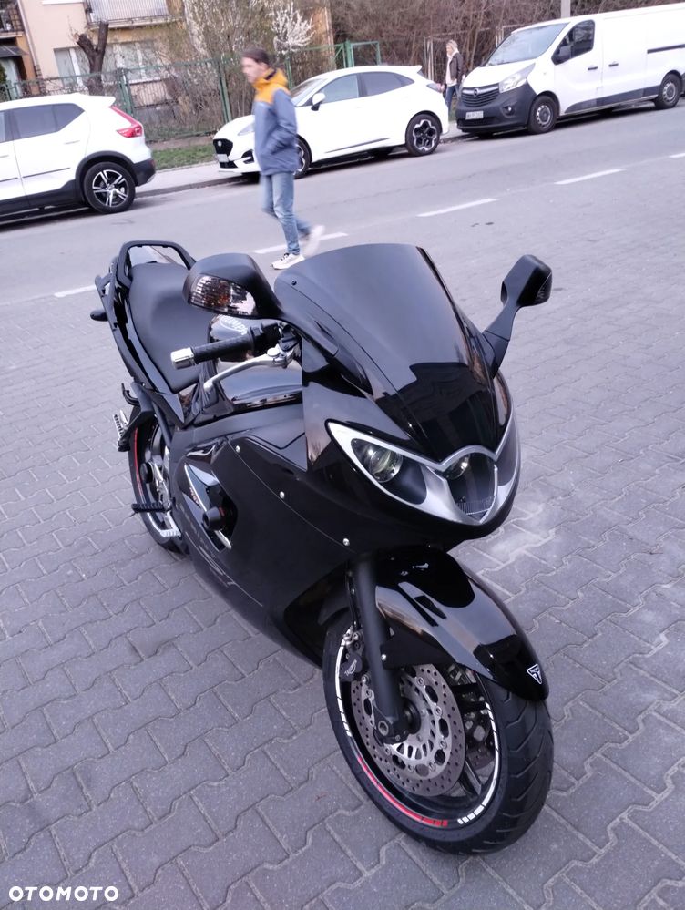 Triumph Sprint - 2