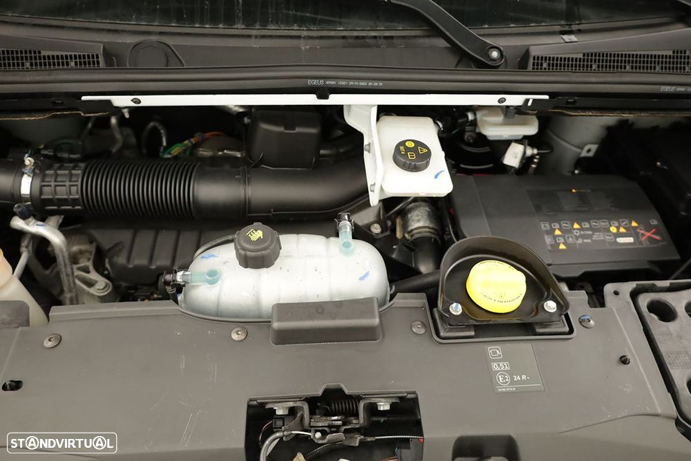 Renault trafic 2.0 blue dci l1h1 - 19