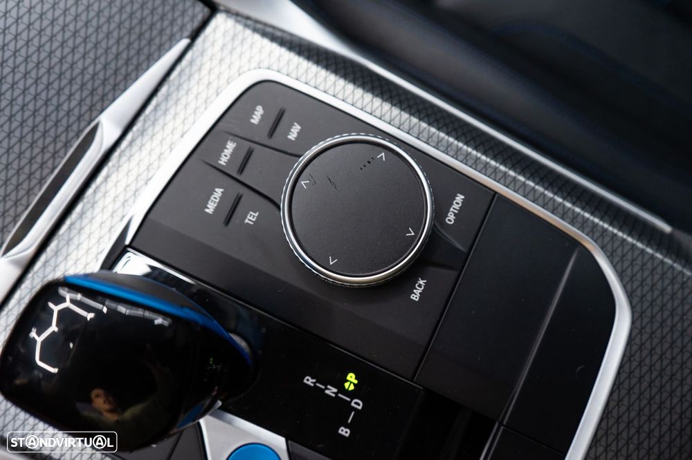 BMW i4 M50 Gran Coupe - 35