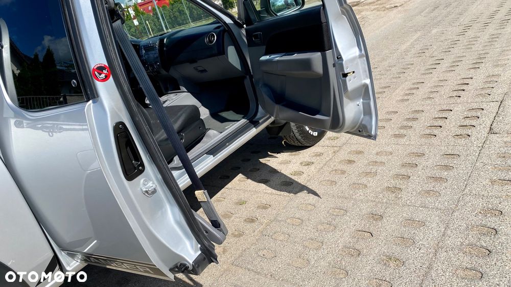 Ford Ranger 2.5 TDCi DC XLT - 25