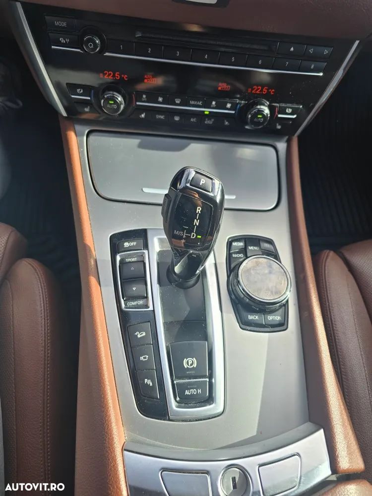 BMW Seria 5 535d xDrive AT - 11