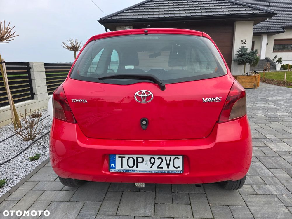 Toyota Yaris 1.0 Luna - 3