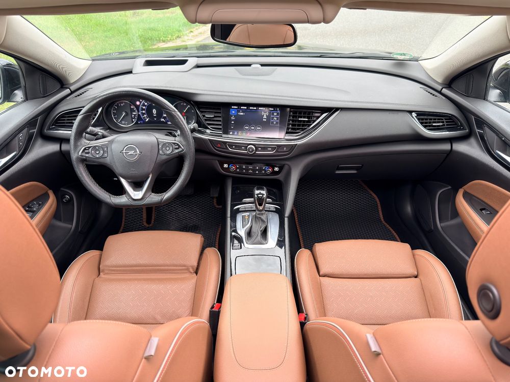 Opel Insignia 2.0 BiTurbo D 4x4 Automatik Exclusive - 28