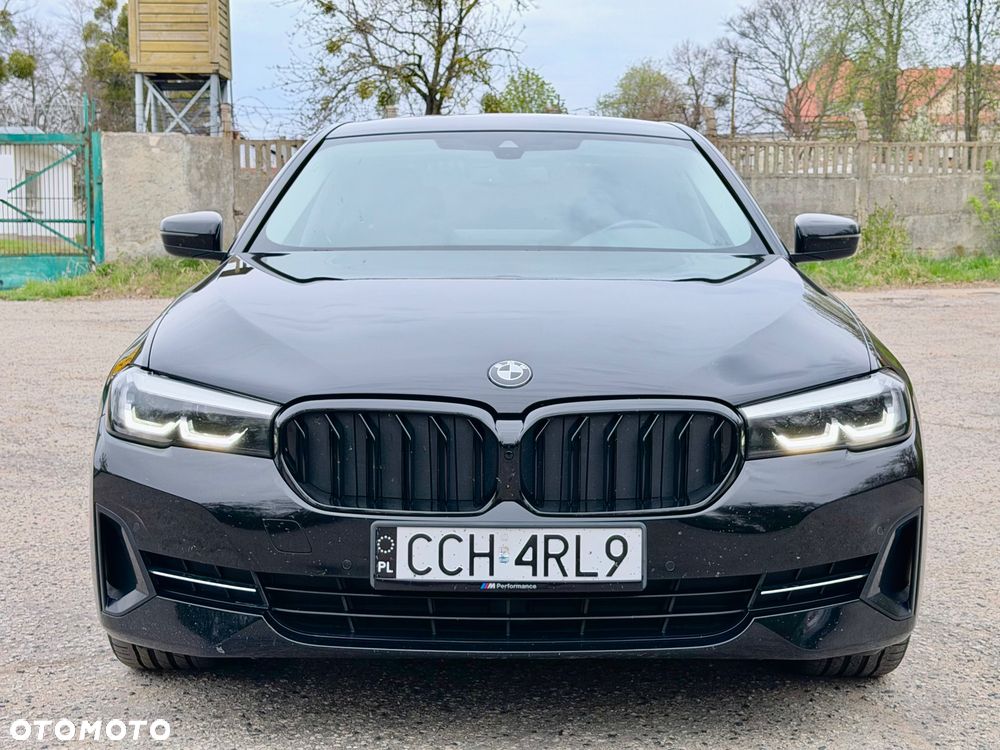 BMW Seria 5 520d MHEV - 8