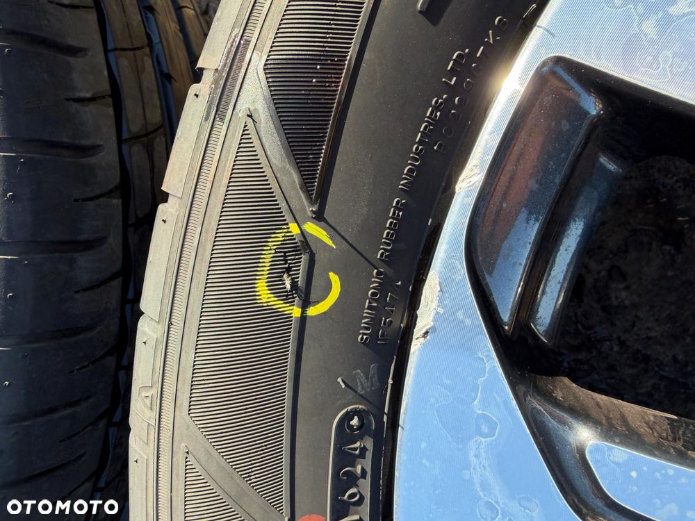 Felgi 18' koła Toyota Corolla Cross 5x114,3 18x7J ET40 centr 60,1 - 2