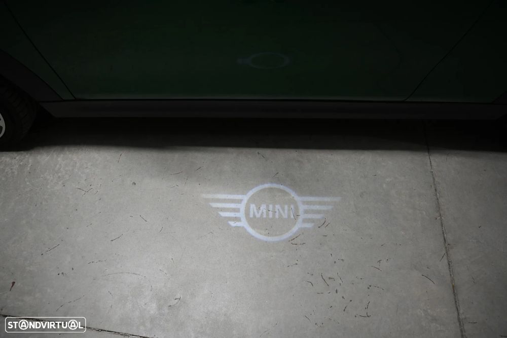 MINI 3 Portas Cooper SE Premium Extra Essential - 39