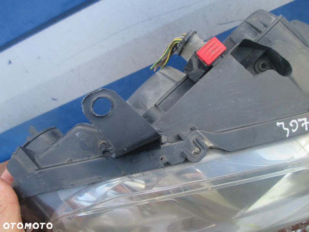 lampa Peugeot 307 halogen Valeo Europa - 3