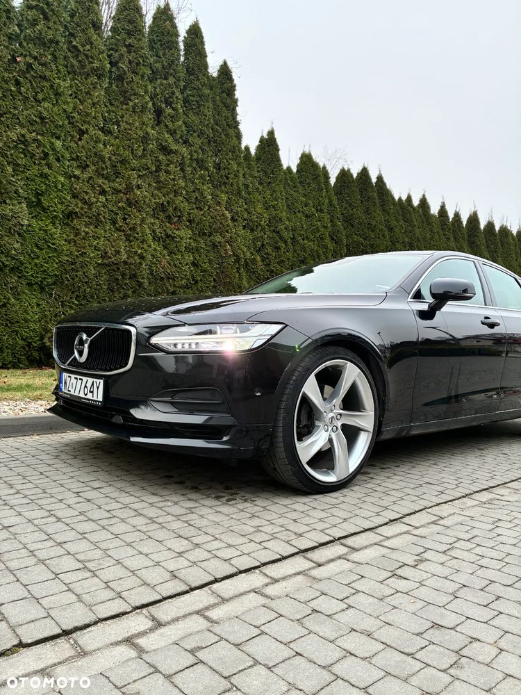 Volvo S90 D4 Momentum - 1
