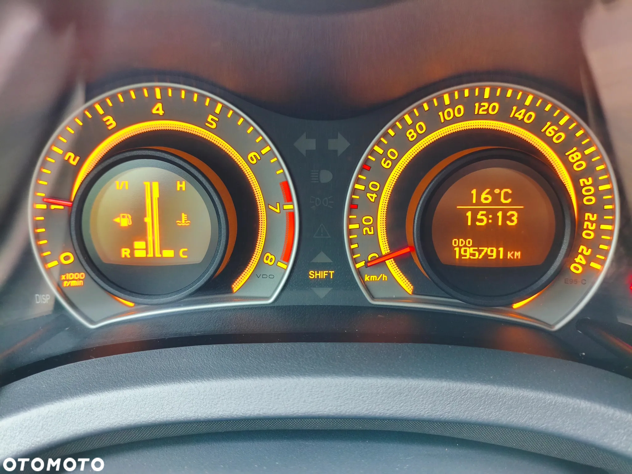 Toyota Auris - 11