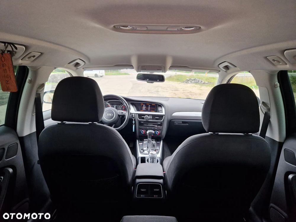 Audi A4 Avant 2.0 TDI Quattro S tronic - 5