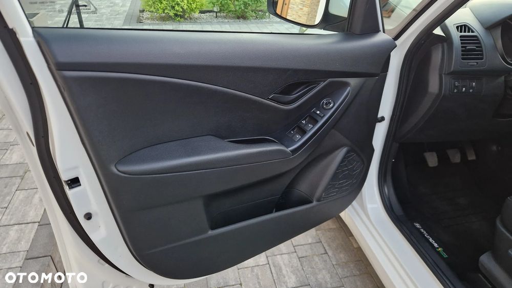 Hyundai ix20 1.6 Comfort - 30
