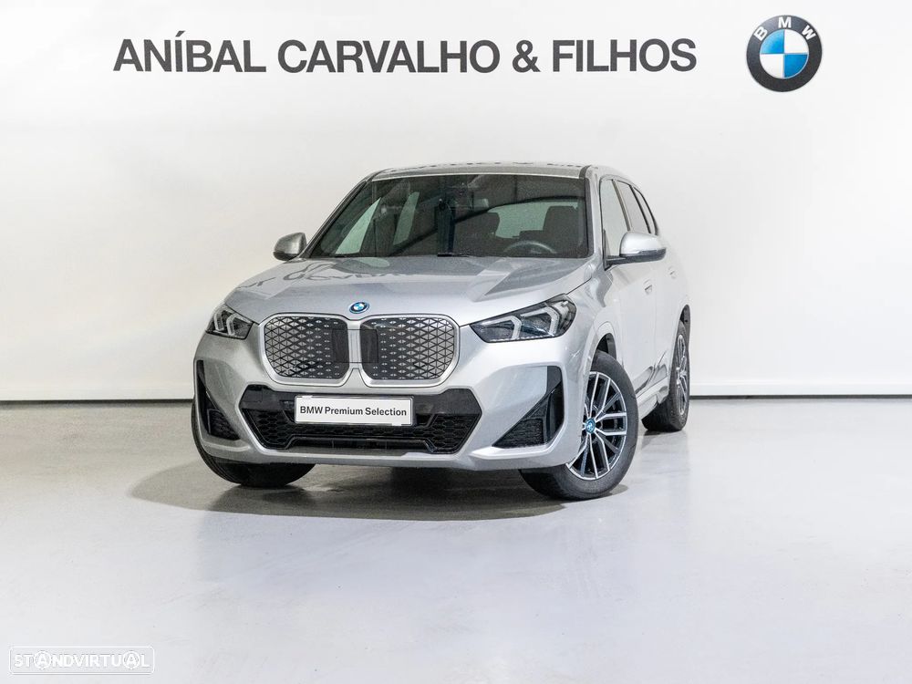 BMW iX1 eDrive20 Pack Desportivo M - 1