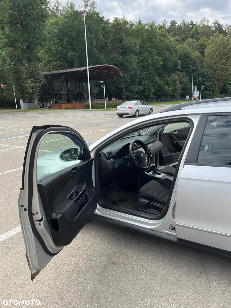 Volkswagen Passat Variant 2.0 TDI DPF Sportline DSG - 5