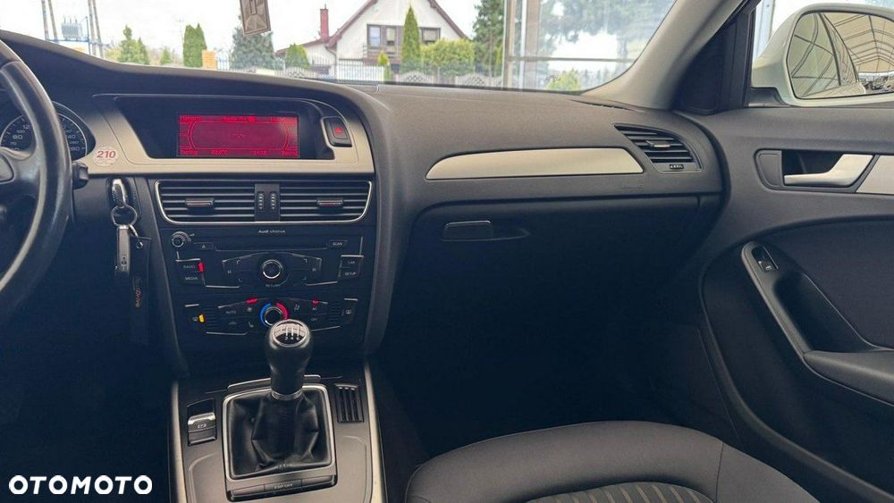 Audi A4 Limousine 2.0 TDI - 39