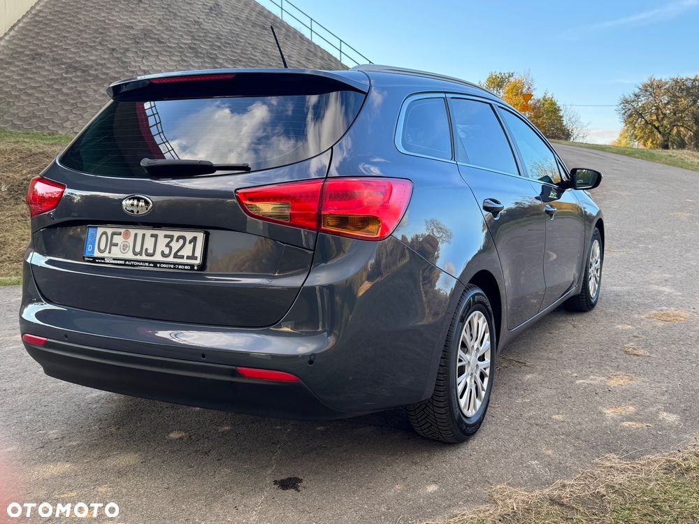 Kia Ceed 1.6 GDI Platinum Edition - 13