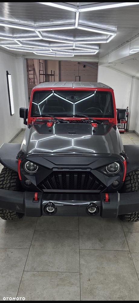 Jeep Wrangler - 1