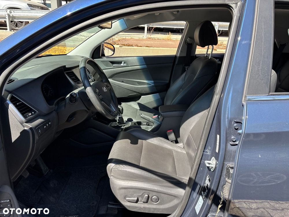 Hyundai Tucson - 34