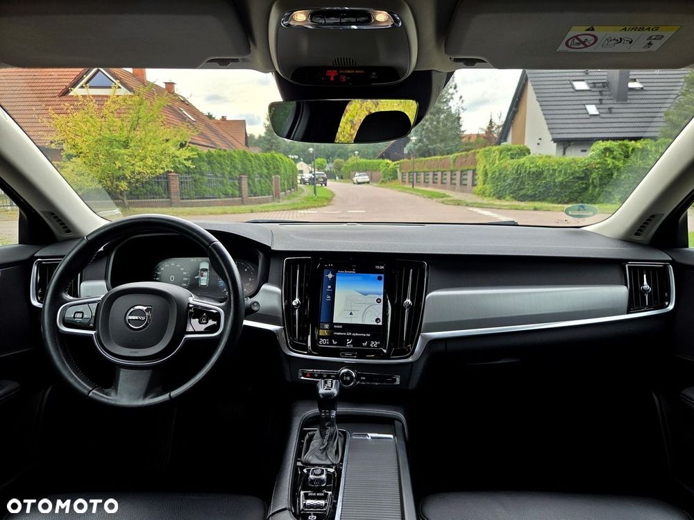 Volvo V90 D4 SCR Momentum - 13