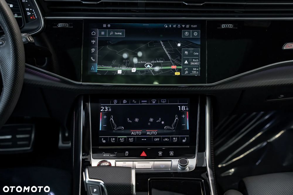 Audi SQ8 - 32