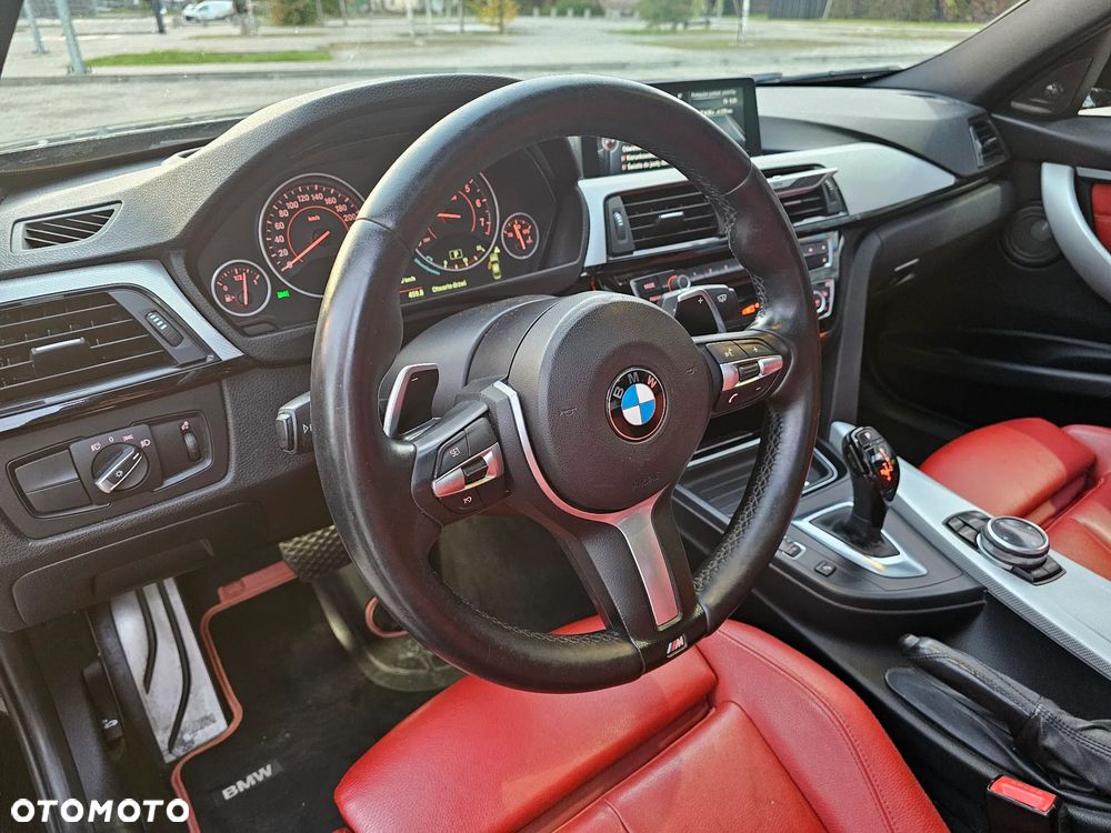 BMW Seria 3 335i xDrive - 16