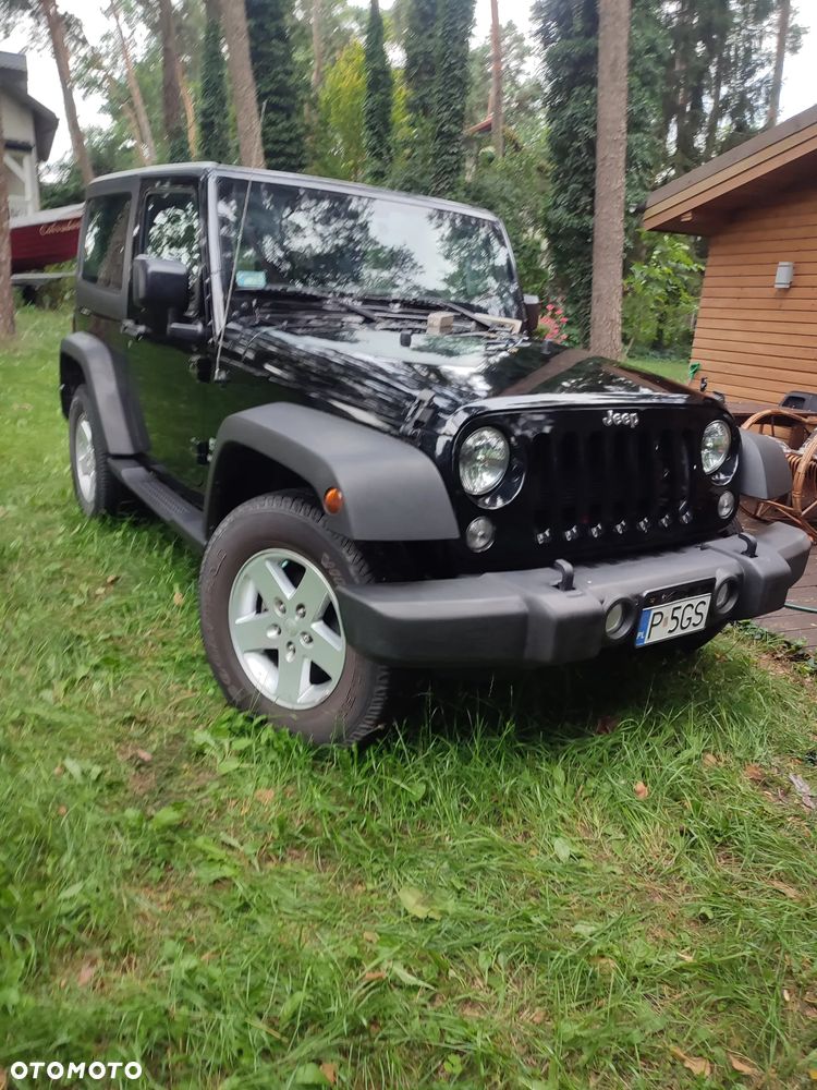 Jeep Wrangler - 4