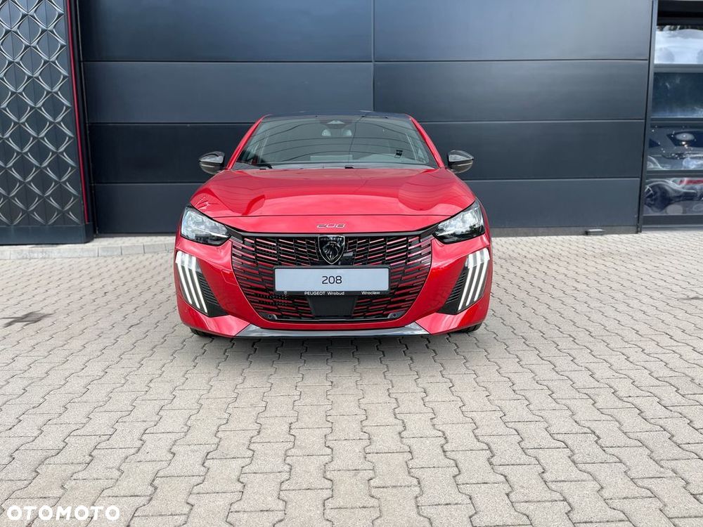 Peugeot 208 - 4