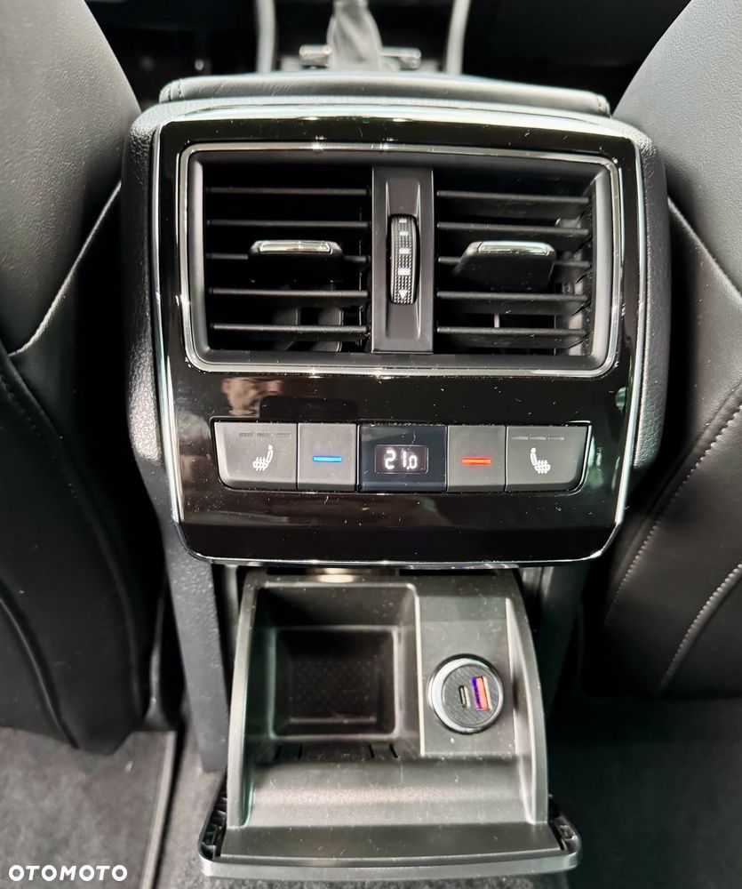 Skoda Superb 2.0 TSI L&K DSG - 16