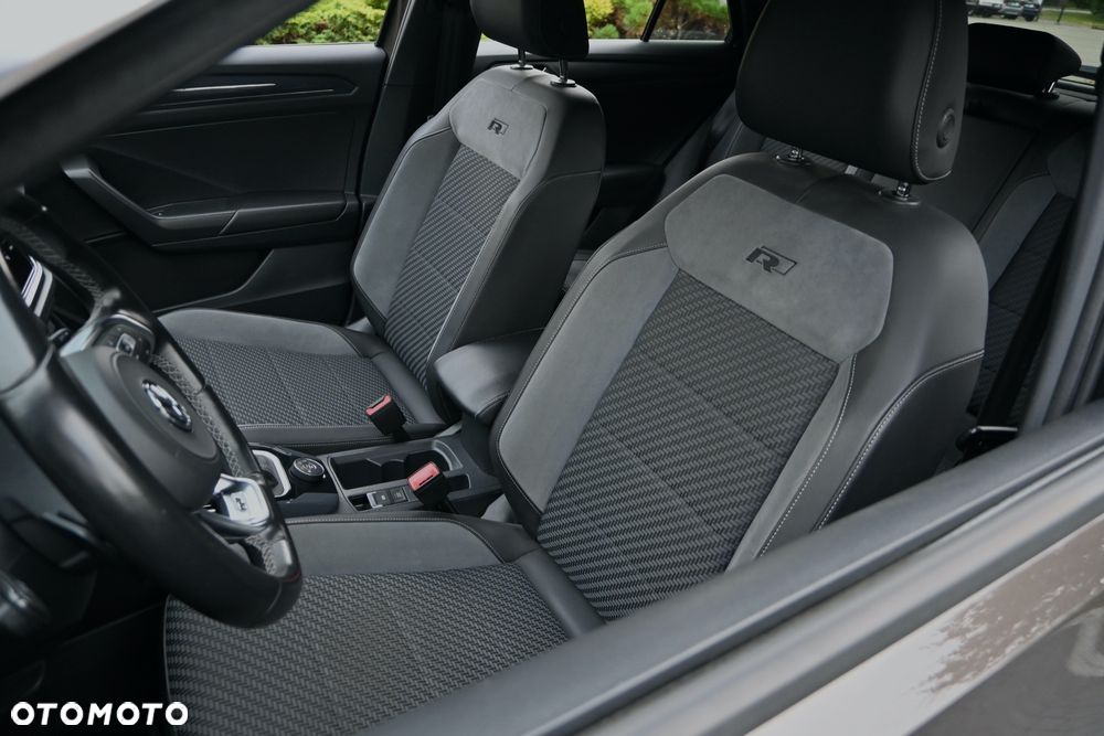 Volkswagen T-Roc 2.0 TDI SCR 4MOTION DSG R-Line - 26