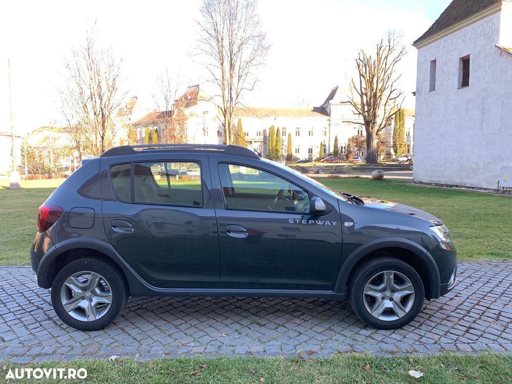 Dacia Sandero Stepway TCe 90 Prestige - 3
