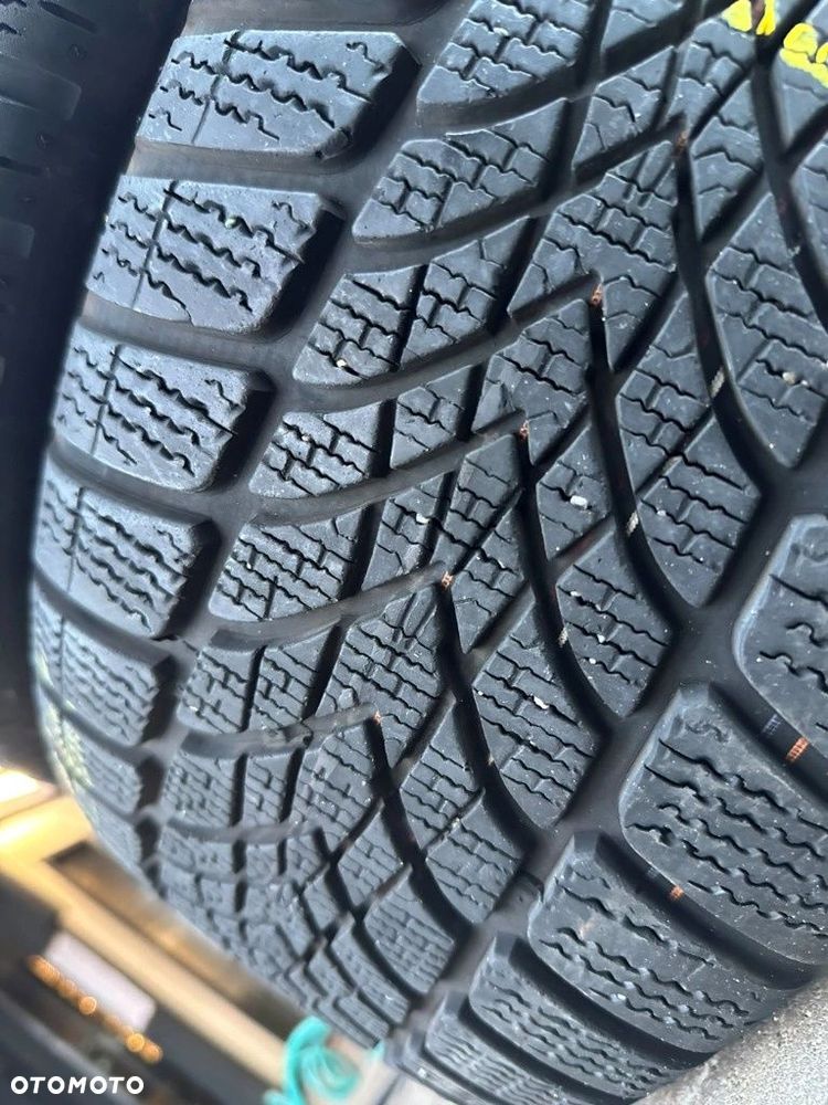 225/50r17 Dunlop Winter 4D RSC_6,8mm_4szt_(669) - 8