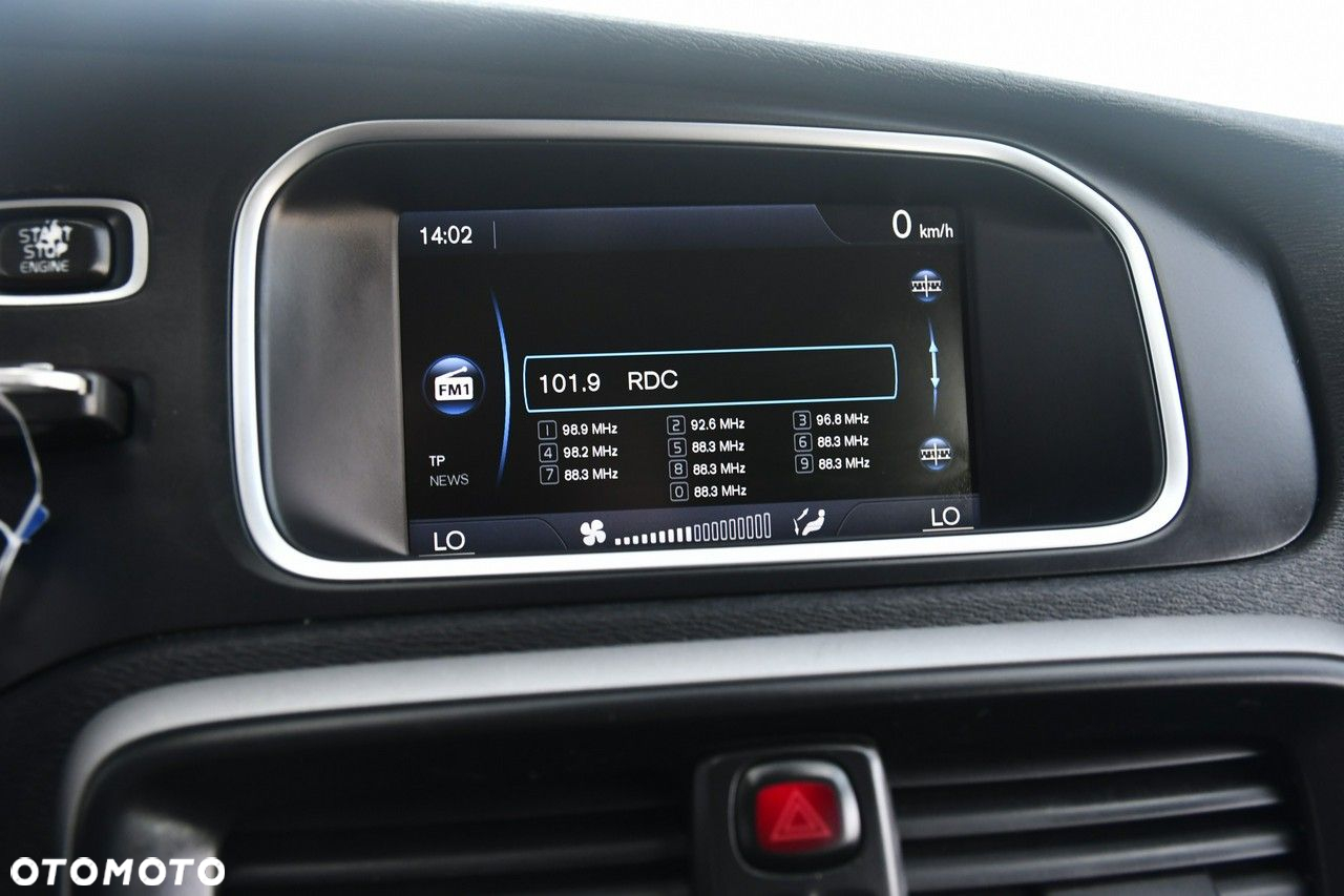 Volvo V40 - 30