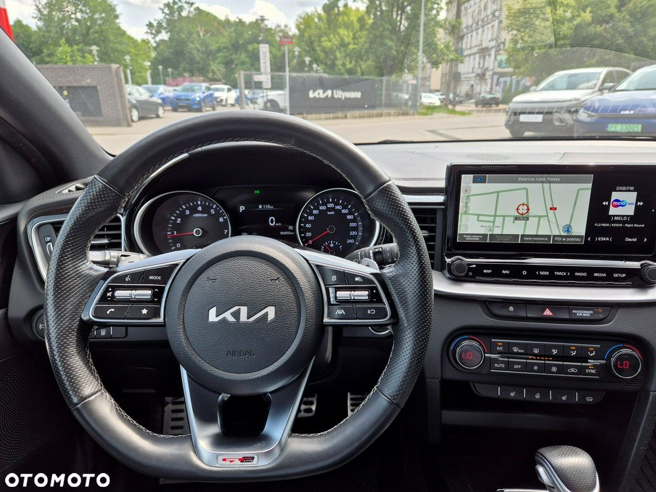 Kia ProCeed - 13