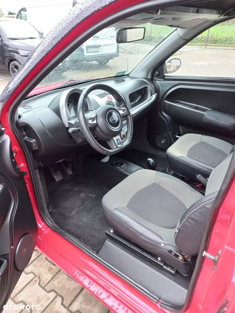 Microcar M.GO - 8