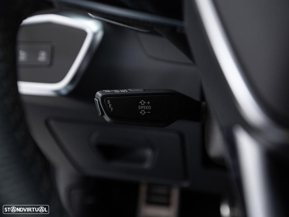 Audi RS6 Avant 4.0 TFSI quattro Tiptronic - 28