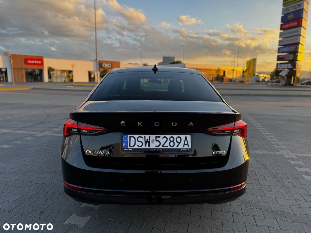 Skoda Octavia 1.5 TSI e-Tec Style DSG - 8