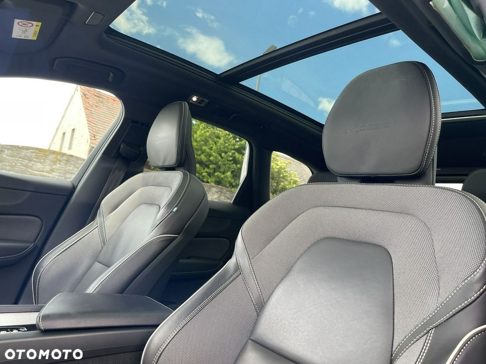 Volvo XC 60 D4 Geartronic RDesign - 12