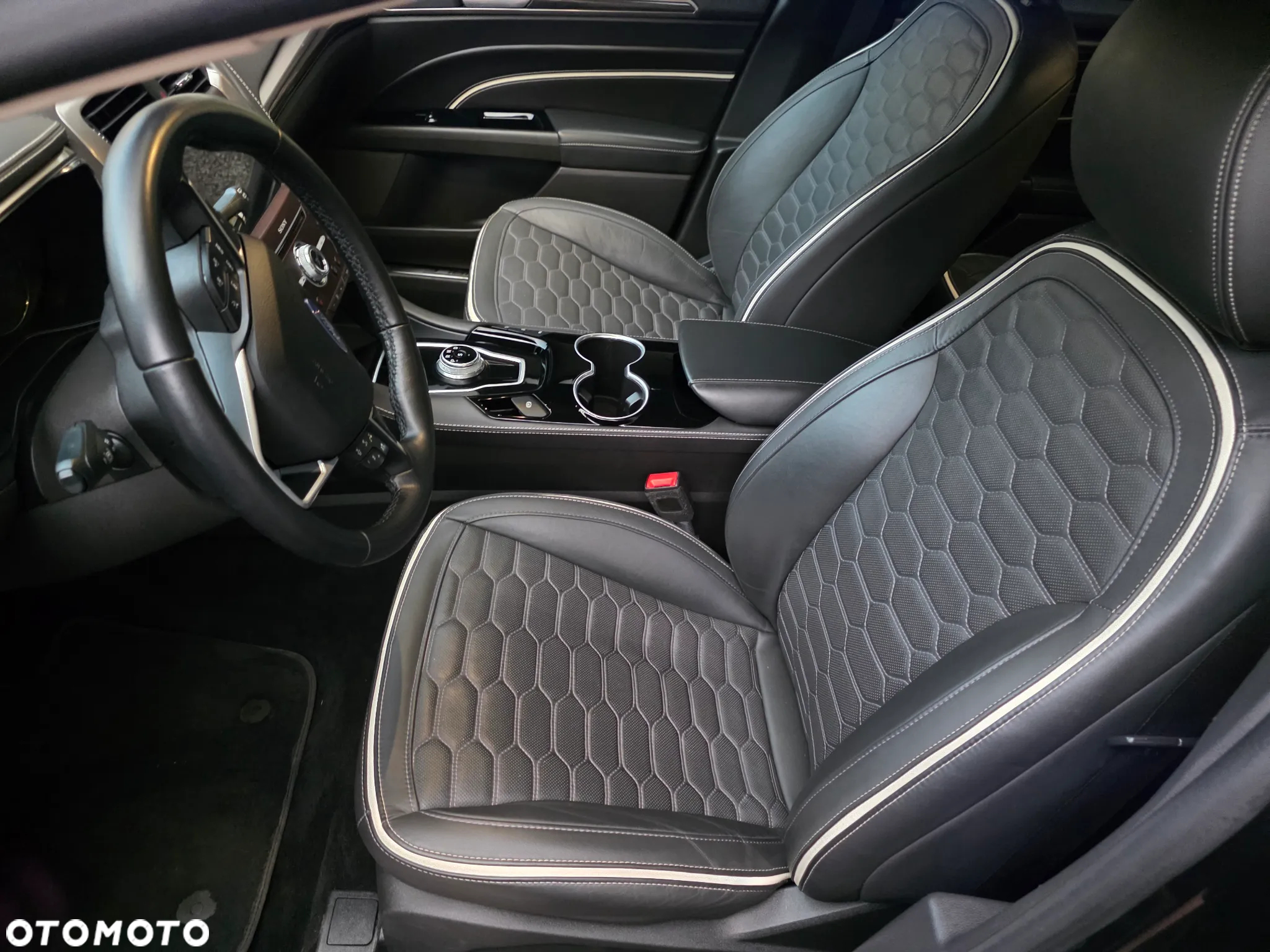 Ford Mondeo 2.0 EcoBlue VIGNALE - 18