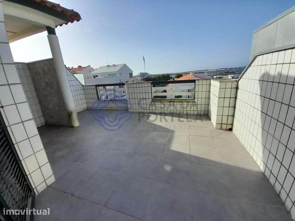 T2 - Terraço - Varanda - Vistas Ria e Mar - Garagem - Praia da Barra - Grande imagem: 2/45