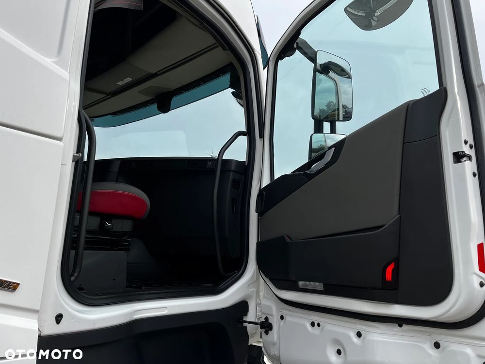 Volvo FH 460 HYDRAULIKA SPROWADZONY Z FRANCJI SERWISOWANY LODÓWKA KLIMA POSTOJOWA - 15