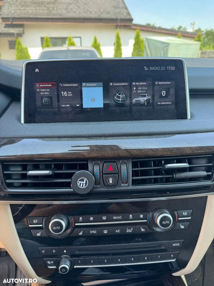 BMW X5 xDrive40d - 10